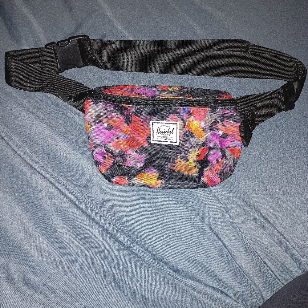 Herschel Supply Co. Floral Fanny Pack
